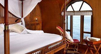 Ostrich Houseboat, Kochi 2